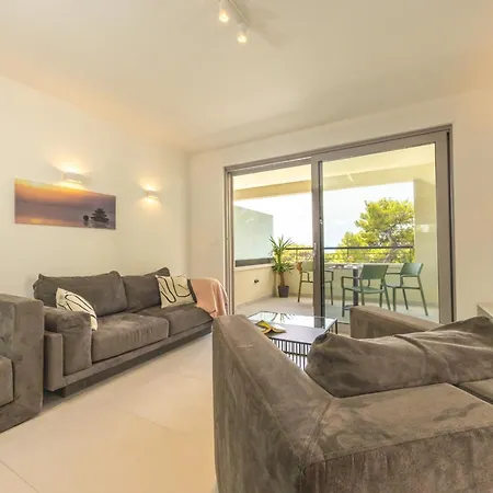 Apartment Beachfront Sunset Srzic